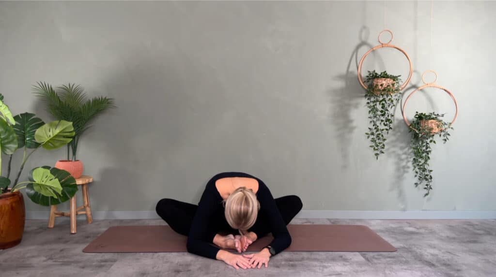 6. Dec. Slip Stress Med Yoga For Hofterne